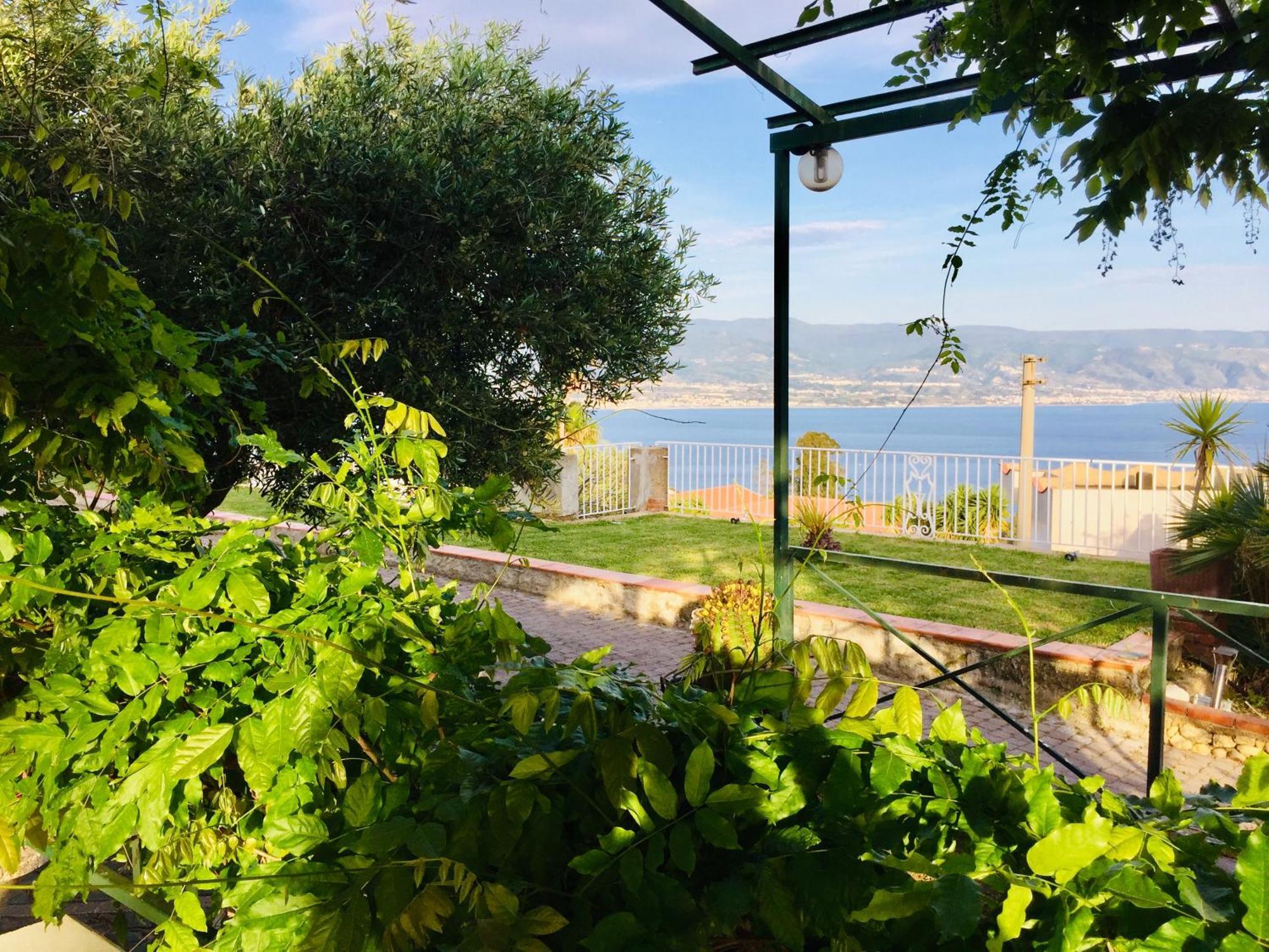 Villa Scilla E Cariddi Messina Eksteriør bilde